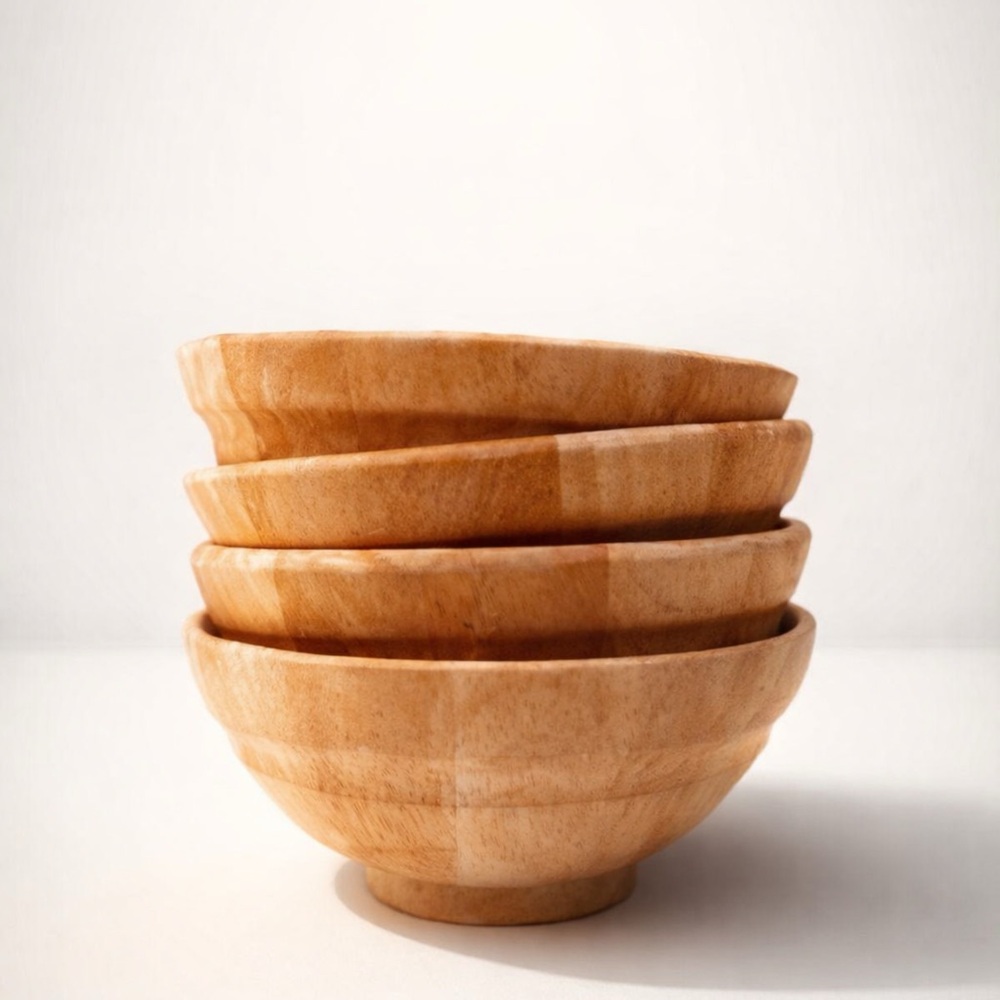 VINTAGE DANSK BLEACH TEAK WOOD MID-CENTURY BOWLS - SET OF 4 - MADE IN THAILAND - Picture 1 of 12